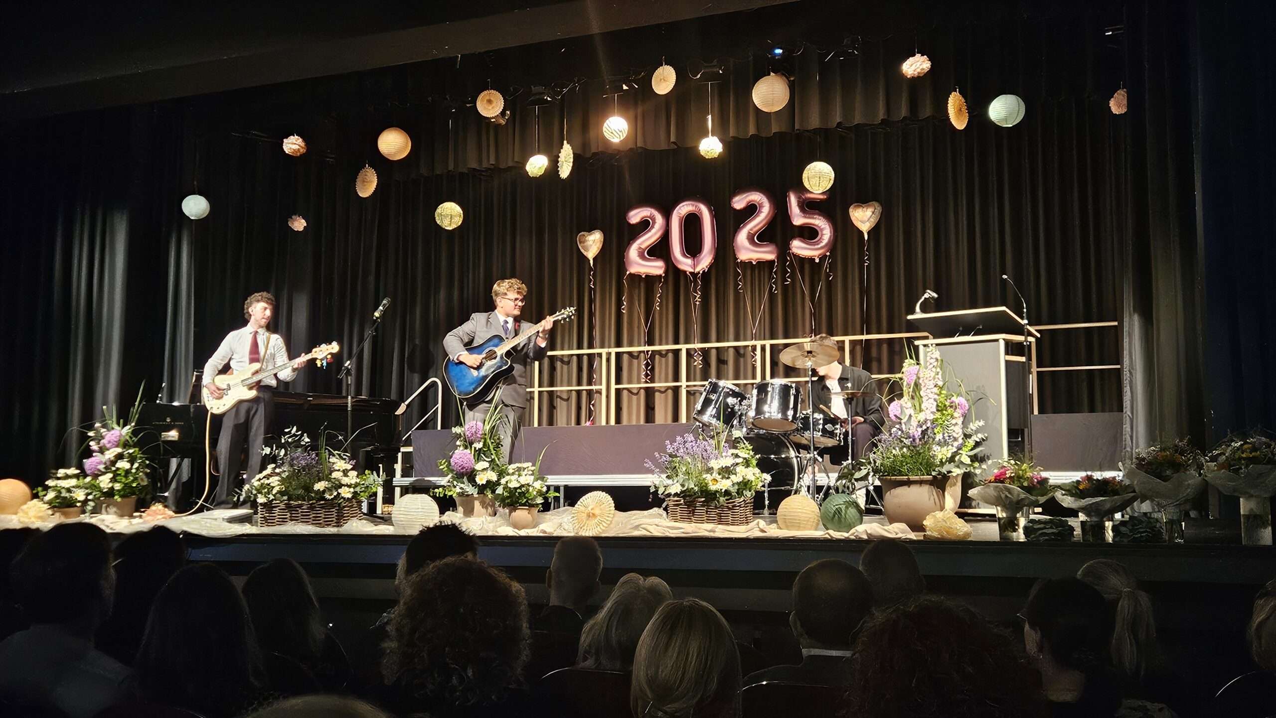 Mehr über den Artikel erfahren Abiturentlassung des Jahrgangs 2025