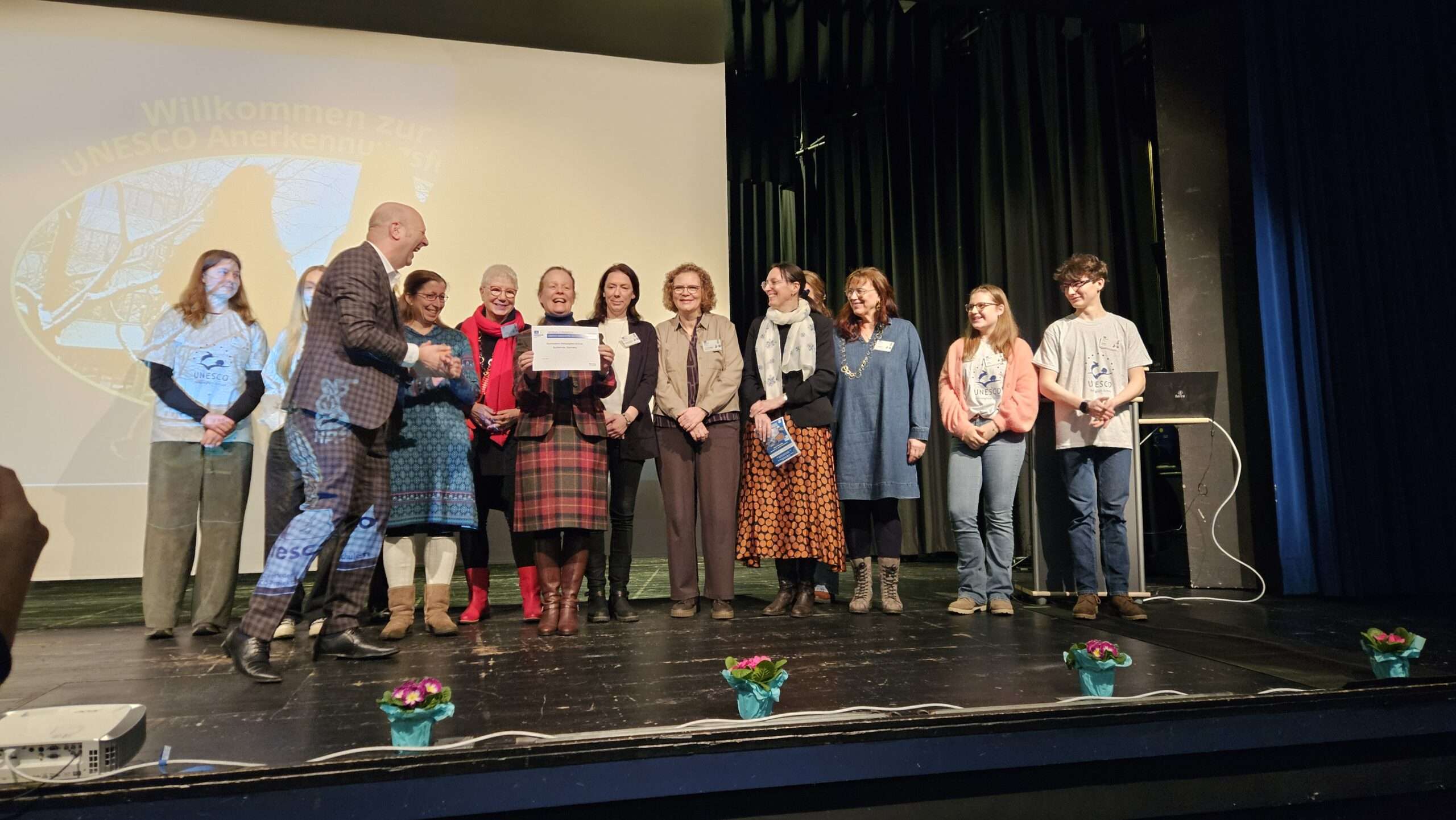 Mehr über den Artikel erfahren UNESCO-Anerkennungsfeier an der Halepaghen-Schule – Ein Fest der Gemeinschaft und des Engagements